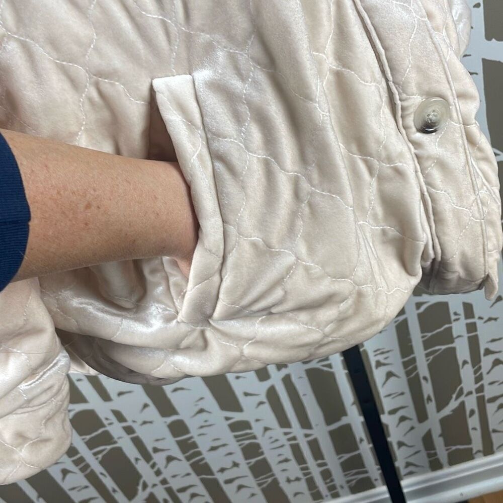 See And Be Seen Quilted Velour Jacket Shacket Ecru L - Picture 5 of 16